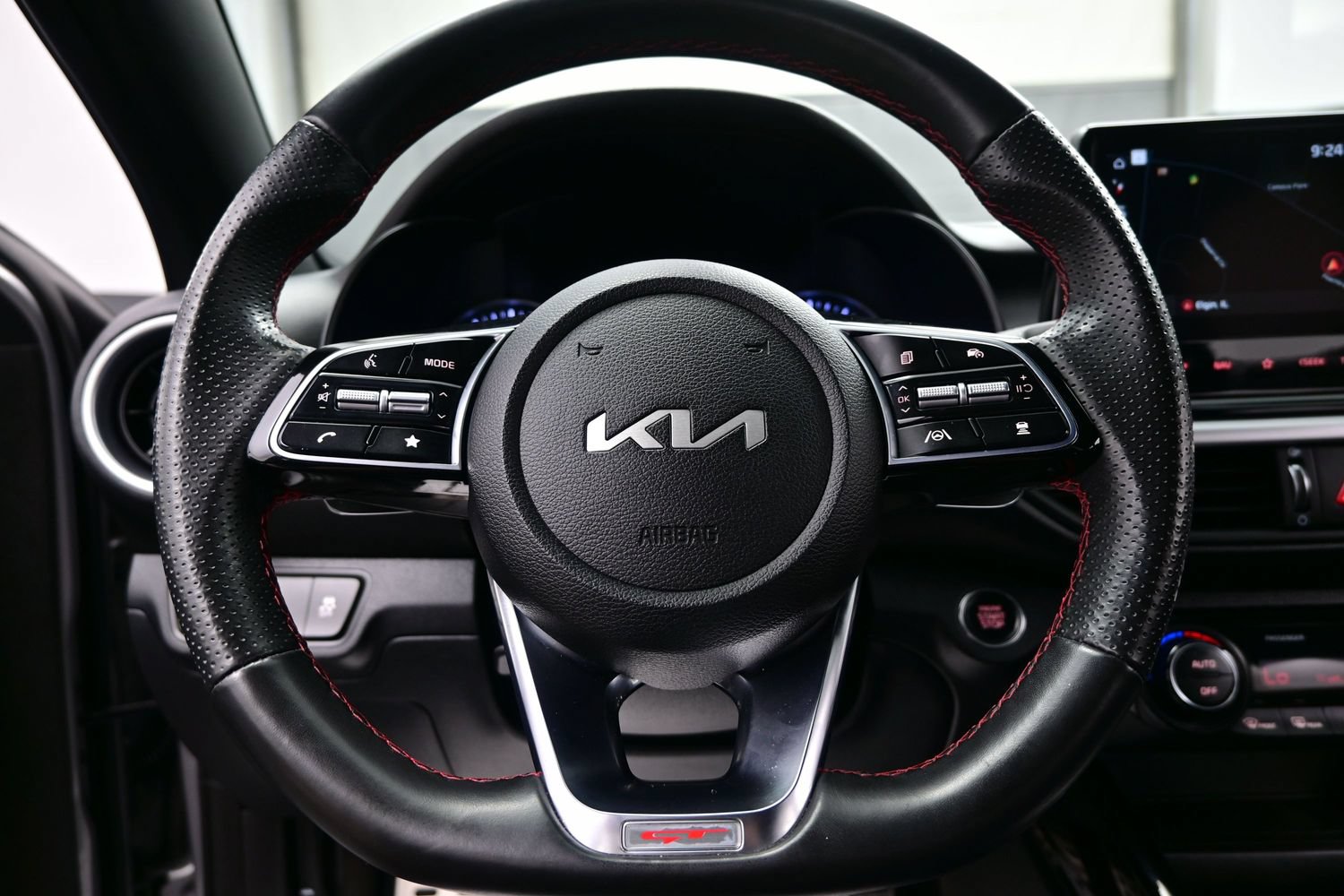 Used 2024 Kia Forte GT FWD image 23