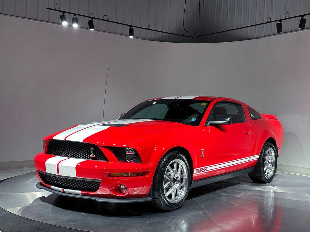 Used 2007 Ford Mustang Shelby GT500 RWD image 2