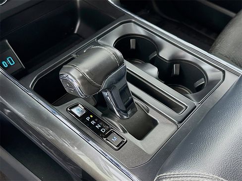 Used 2022 Ford F150 XLT w/ Equipment Group 301A Mid image 26