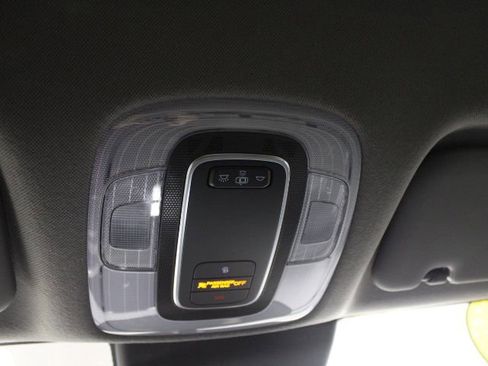 Used 2022 Hyundai Elantra SEL w/ Convenience Package image 38