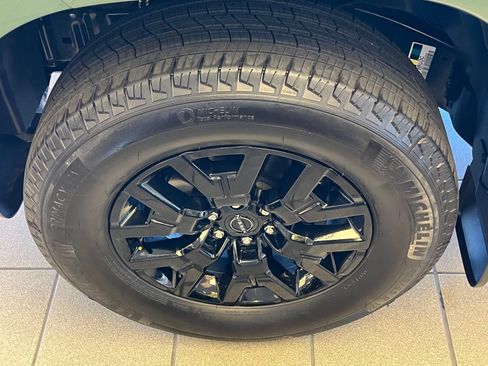 New 2026 Nissan Frontier SV w/ Tow Package AWD/4WD image 6