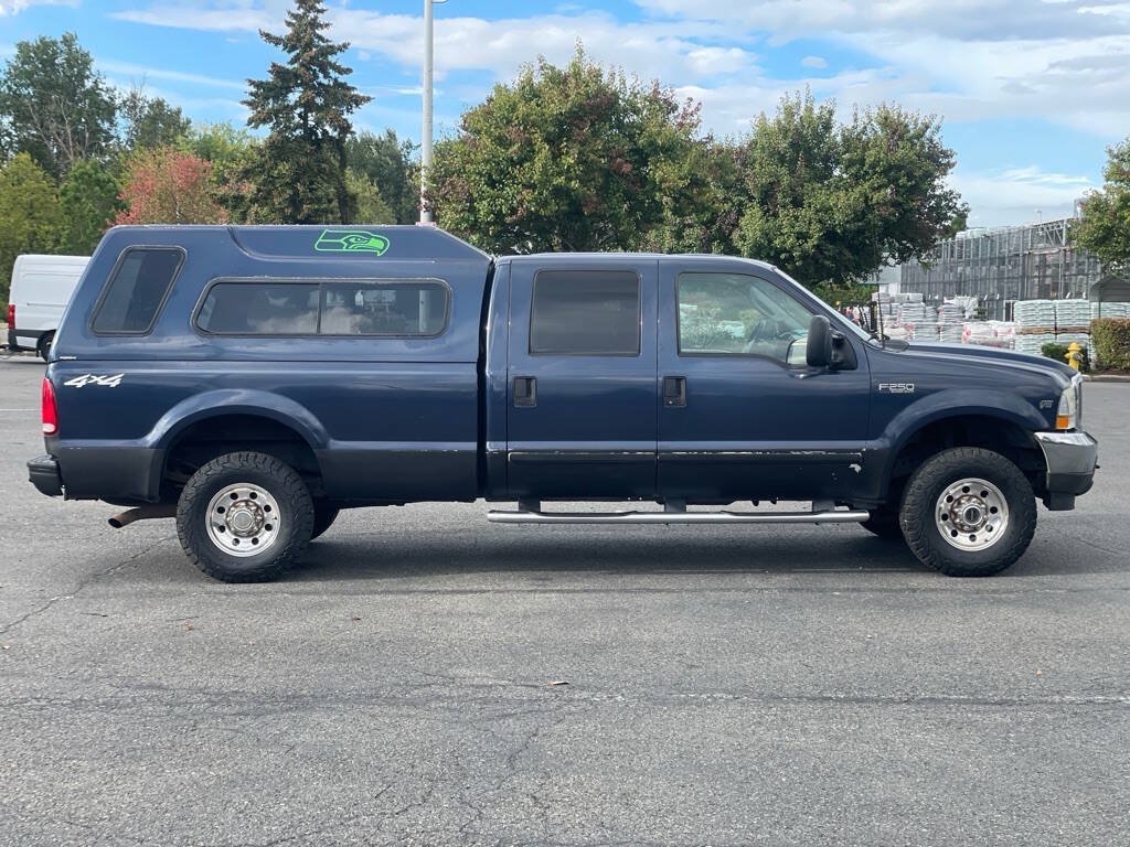 Used 2003 Ford F250 4x4 Crew Cab Super Duty image 2