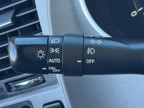 Used 2013 Toyota Sequoia Platinum image 22