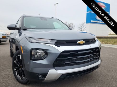 Used 2021 Chevrolet TrailBlazer LT image 12