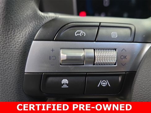 Certified 2025 Hyundai Tucson SEL image 18