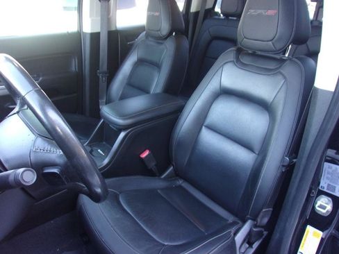 Used 2021 Chevrolet Colorado ZR2 w/ ZR2 Midnight Special Edition AWD/4WD image 8