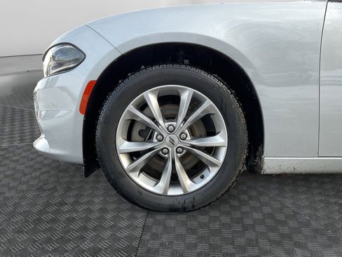 Used 2021 Dodge Charger SXT w/ Driver Convenience Group image 14