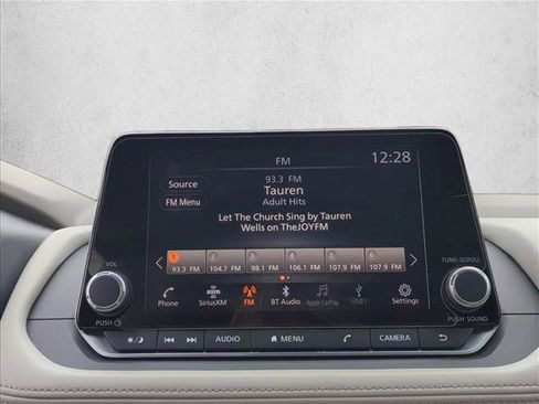 Used 2023 Nissan Rogue SV image 13