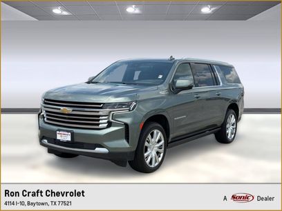 Used 2023 Chevrolet Suburban High Country w/ Premium Package 2