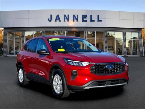 Used 2025 Ford Escape Active w/ Active Premium Tech Pack AWD/4WD image 68