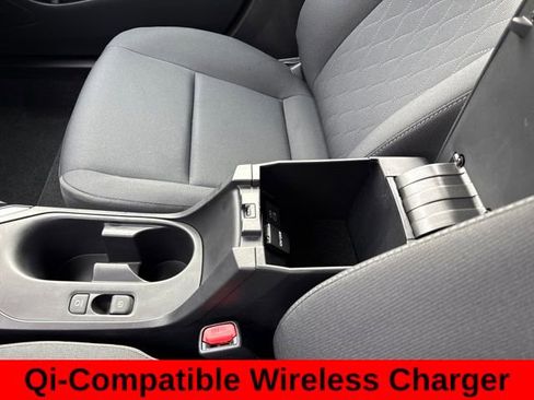 Used 2025 Toyota Corolla LE image 23