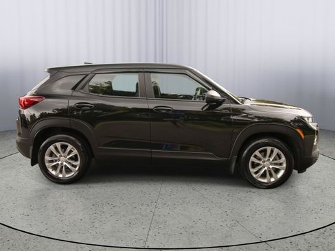 Used 2023 Chevrolet TrailBlazer LS FWD image 22