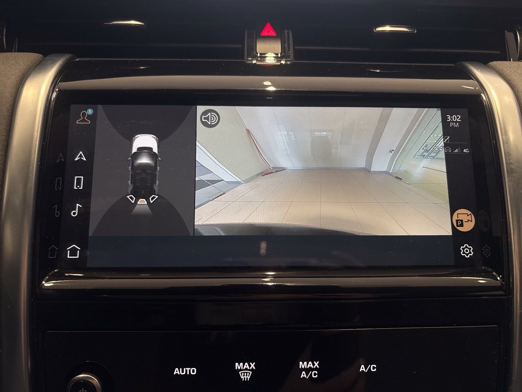 Used 2023 Land Rover Discovery Sport SE AWD/4WD image 37