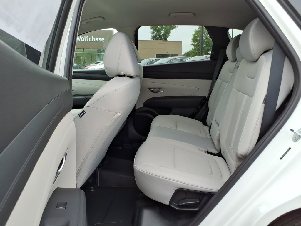 Certified 2026 Hyundai Tucson SEL Plus FWD image 10