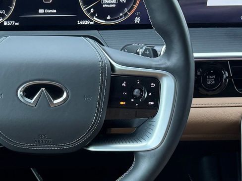 Used 2025 INFINITI QX80 Sensory image 21