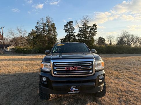 Used 2019 GMC Canyon SLE w/ SLE Convenience Package image 3