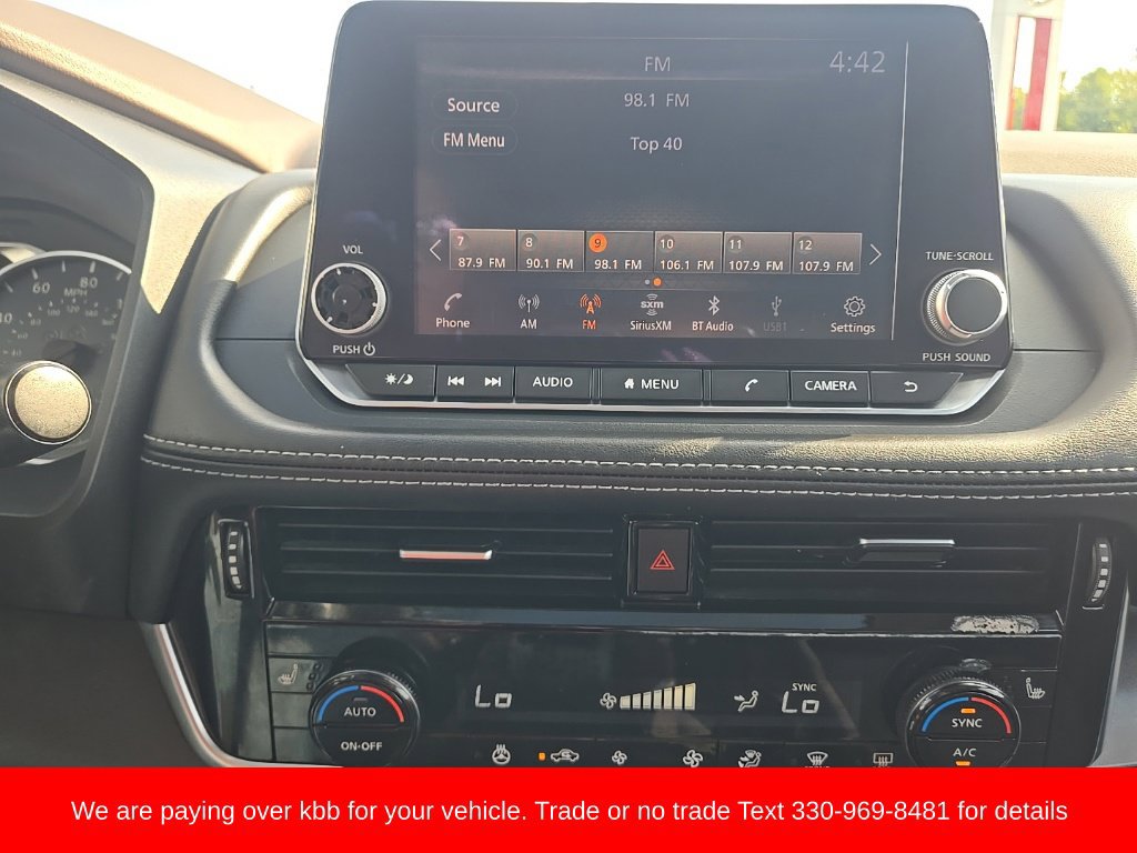 Used 2021 Nissan Rogue SV AWD/4WD image 17