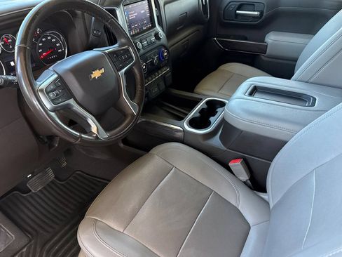 Used 2022 Chevrolet Silverado 1500 LTZ w/ LTZ Premium Package AWD/4WD image 5