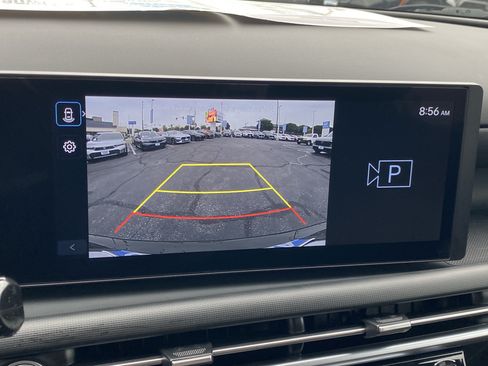Used 2025 Hyundai Tucson SEL FWD image 19