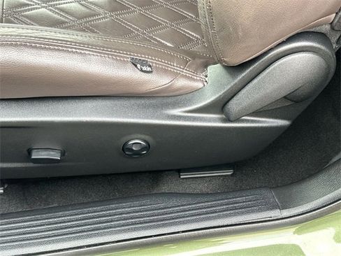 Used 2020 Dodge Challenger SRT Hellcat Redeye image 33