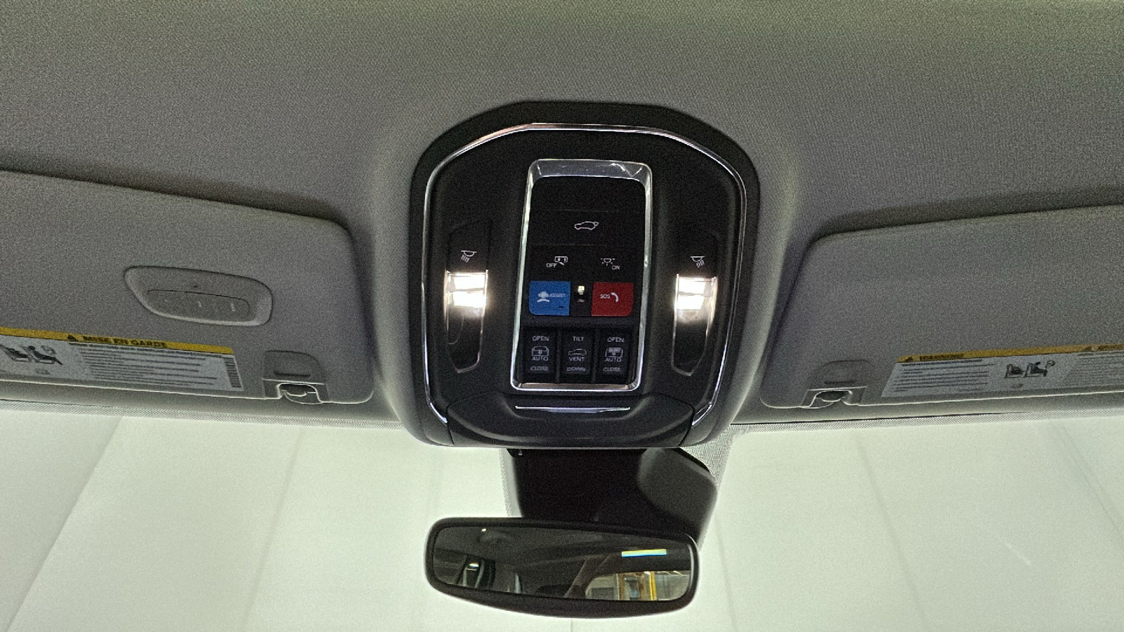 Used 2023 Jeep Grand Cherokee 4WD 4xe image 30