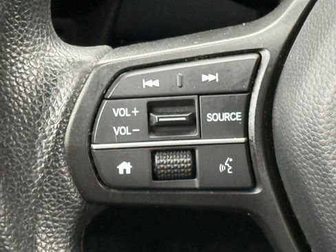 Used 2024 Honda HR-V LX image 30