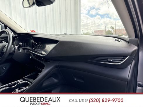Used 2022 Buick Envision Preferred image 32