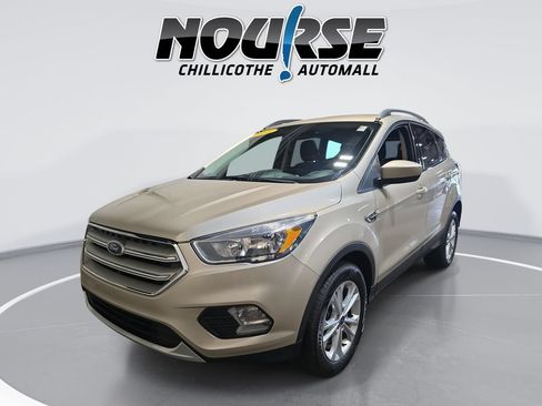 Used 2018 Ford Escape SE AWD/4WD image 1