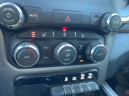 Used 2022 RAM 1500 Big Horn image 10