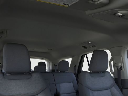 New 2026 Ford Explorer Active RWD image 22