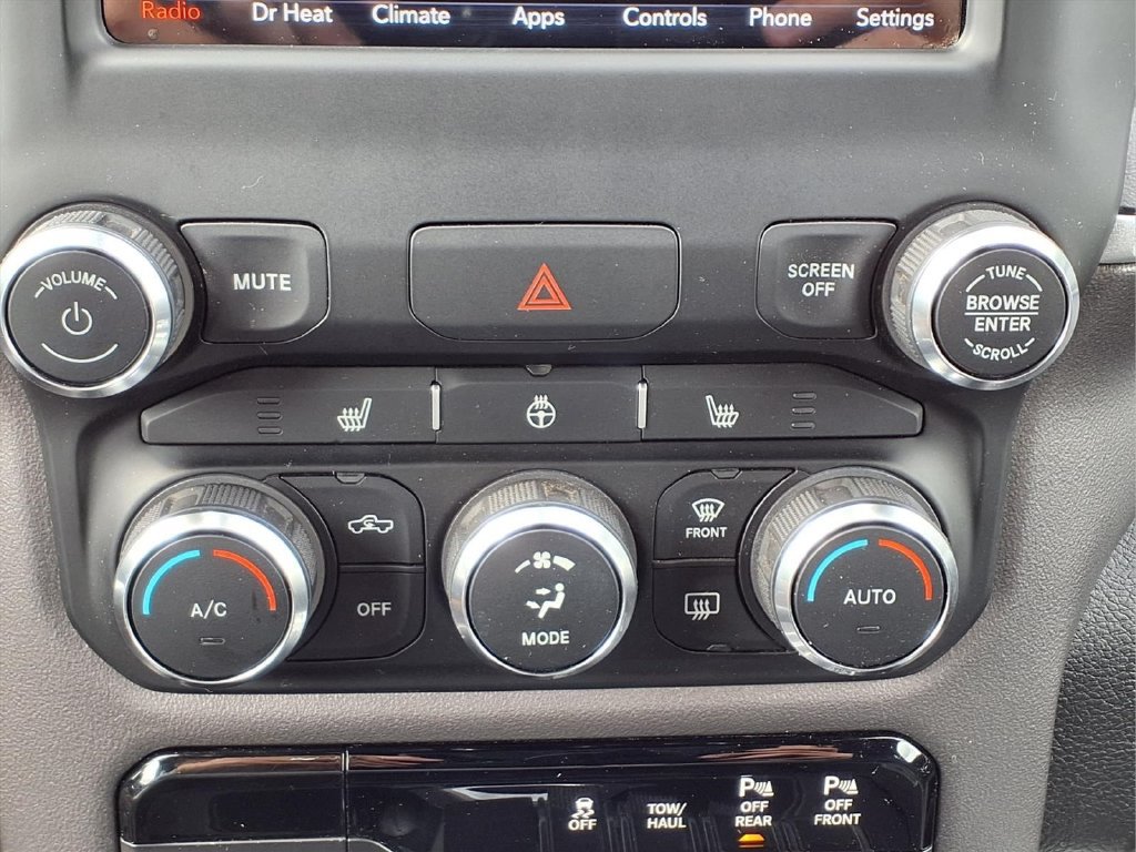 Used 2020 RAM 1500 Big Horn AWD/4WD image 23