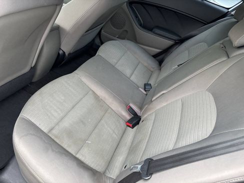 Used 2014 Kia Forte LX w/ Popular Package FWD image 19