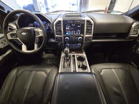 Used 2016 Ford F150 Platinum w/ Equipment Group 701A Luxury image 9