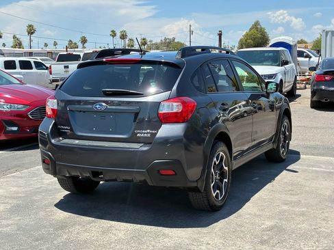 Used 2017 Subaru Crosstrek 2.0i Premium w/ Popular Package #2 AWD/4WD image 6