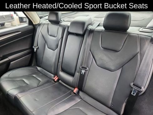 Used 2020 Ford Fusion Titanium image 29