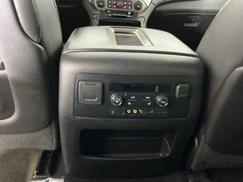 Used 2015 GMC Yukon Denali image 24