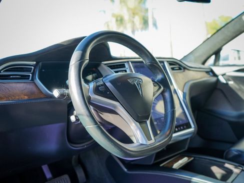 Used 2017 Tesla Model S 75 image 9