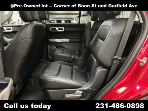 Used 2021 Ford Explorer XLT w/ Equipment Group 202A AWD/4WD image 27