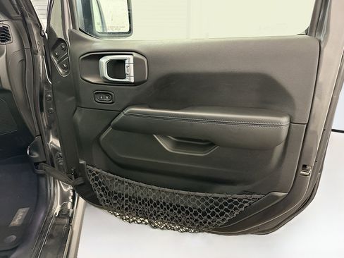 Used 2021 Jeep Wrangler Unlimited Rubicon 4xe w/ Steel Bumper Group image 33