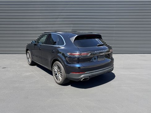 Used 2020 Porsche Cayenne image 3