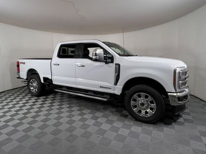 New 2025 Ford F250 Lariat w/ Chrome Package