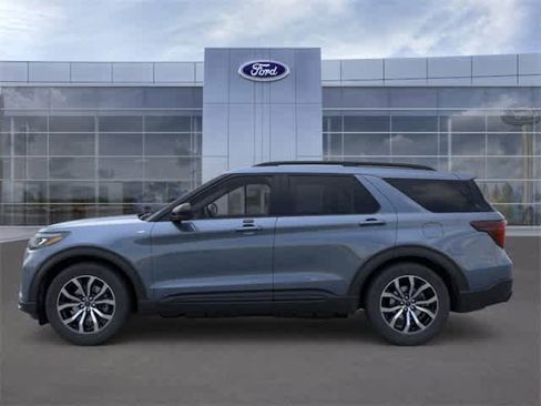New 2026 Ford Explorer ST-Line image 3