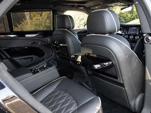 Used 2020 Bentley Mulsanne RWD image 63