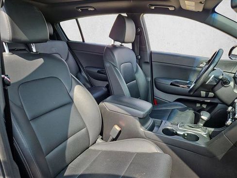 Used 2022 Kia Sportage Nightfall Edition w/ Nightfall Fwd Premium Package image 21
