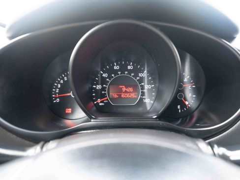 Used 2016 Kia Soul FWD image 16
