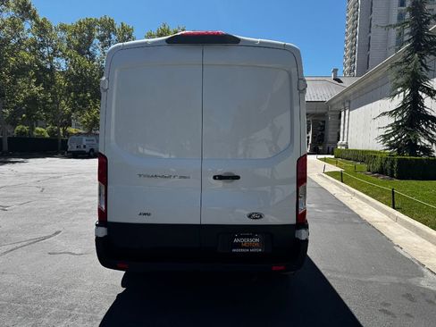 Used 2023 Ford Transit 250 Medium Roof AWD w/ Load Area Protection Package image 8