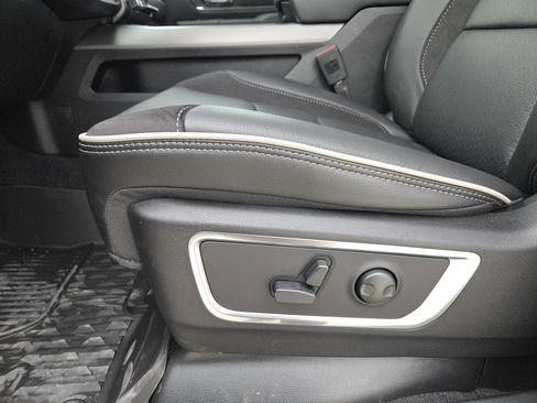 New 2026 RAM 1500 Laramie w/ Night Edition image 20