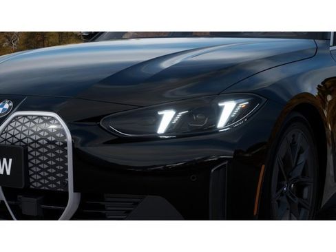 New 2026 BMW i4 eDrive40 image 6