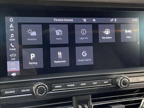 Used 2020 Porsche Macan AWD/4WD image 30