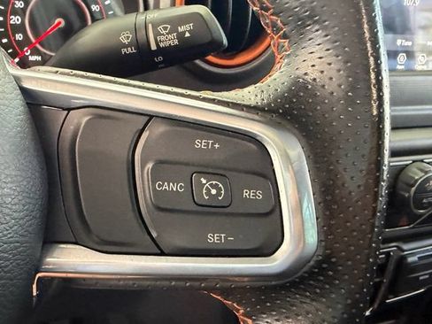 Used 2021 Jeep Gladiator Mojave w/ LED Lighting Group AWD/4WD image 18
